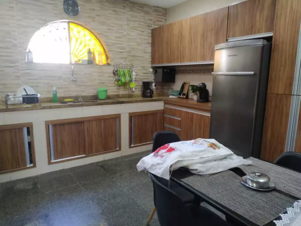Casa, 3 quartos, 203 m² - Foto 17