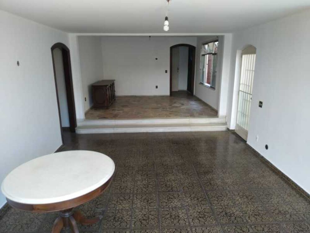 Casa à venda com 3 quartos, 203m² - Foto 11