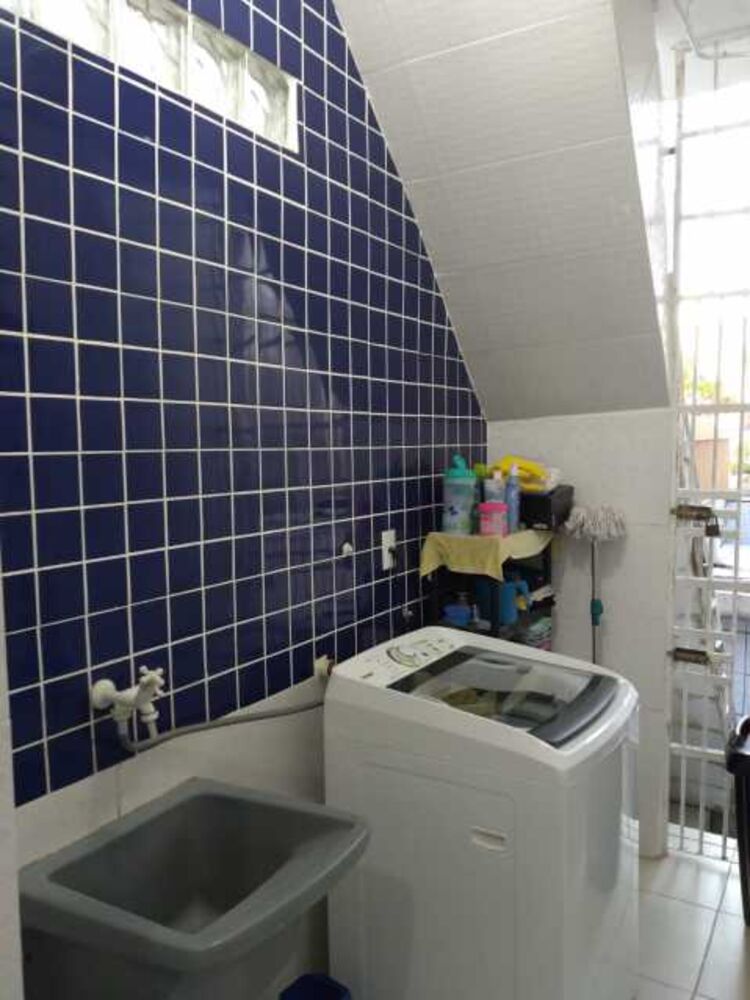 Casa, 6 quartos, 192 m² - Foto 3