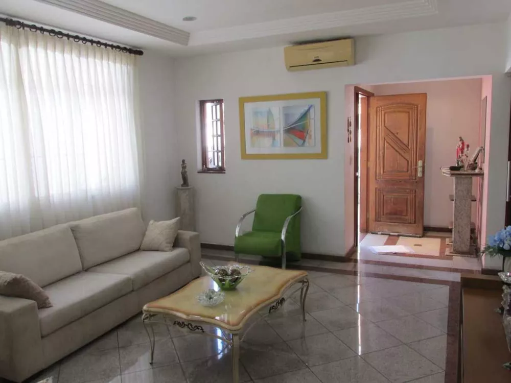 Casa, 3 quartos, 230 m² - Foto 3