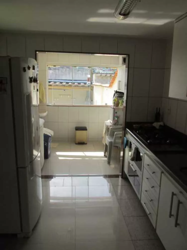 Casa, 3 quartos, 230 m² - Foto 21