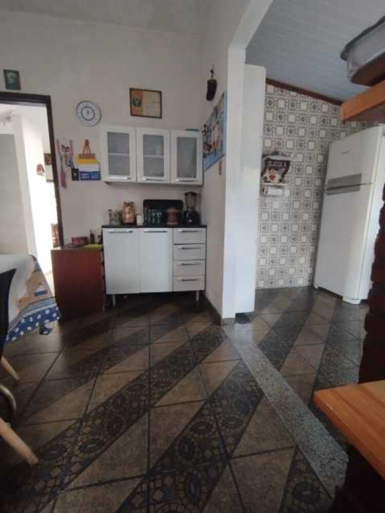 Casa à venda com 5 quartos, 264m² - Foto 11