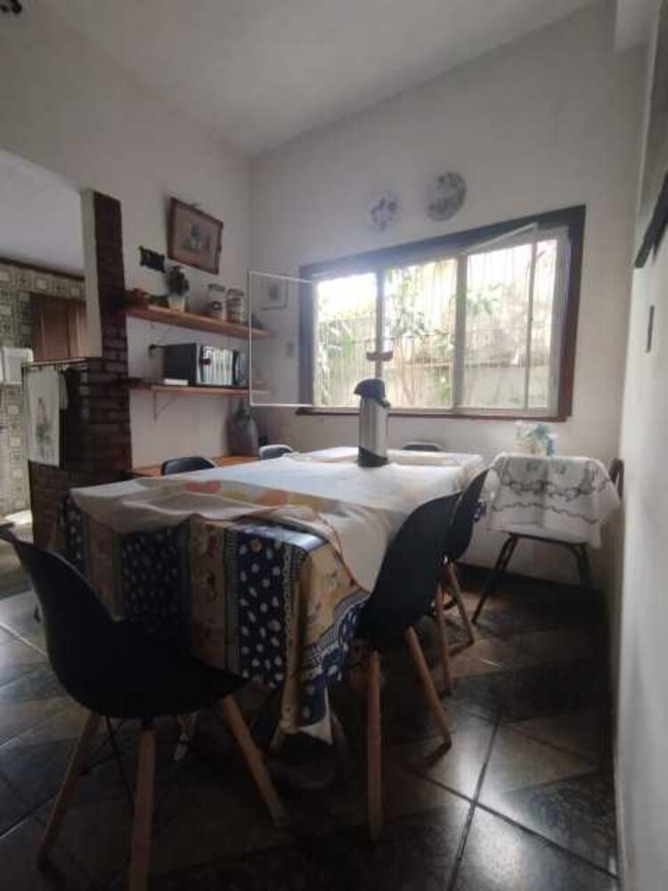 Casa à venda com 5 quartos, 264m² - Foto 10