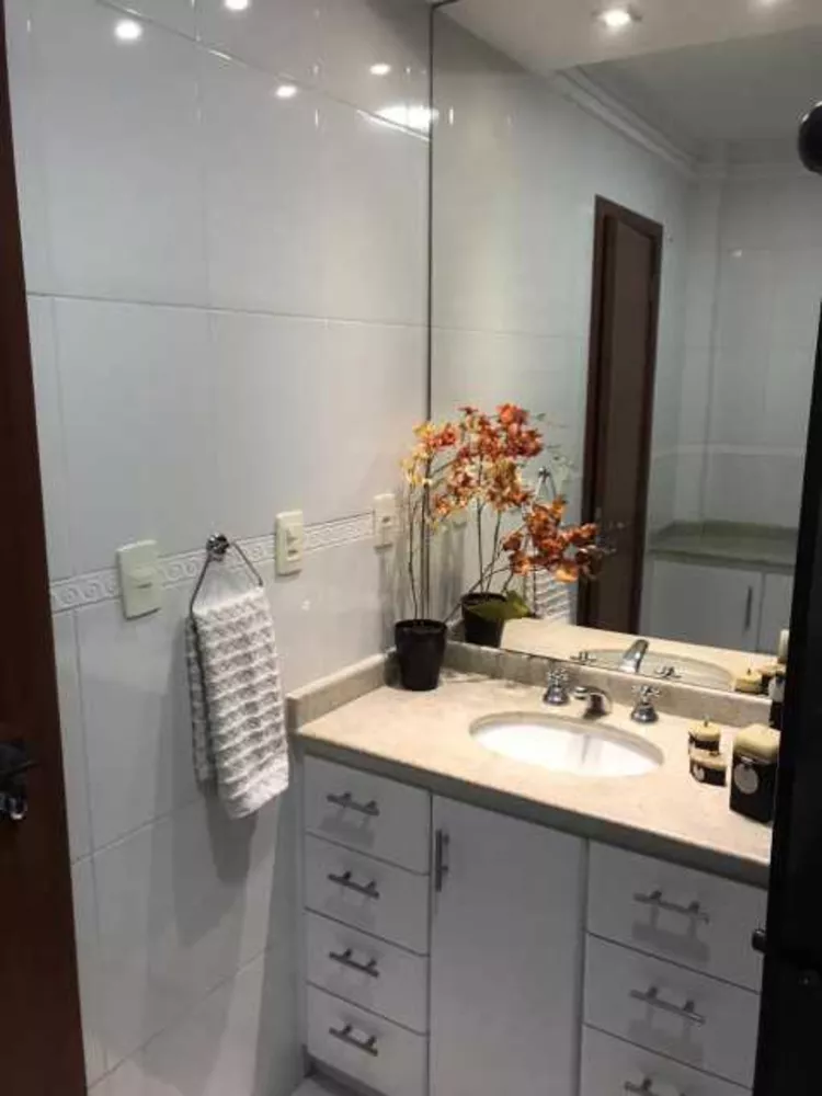 Apartamento, 3 quartos, 140 m² - Foto 21