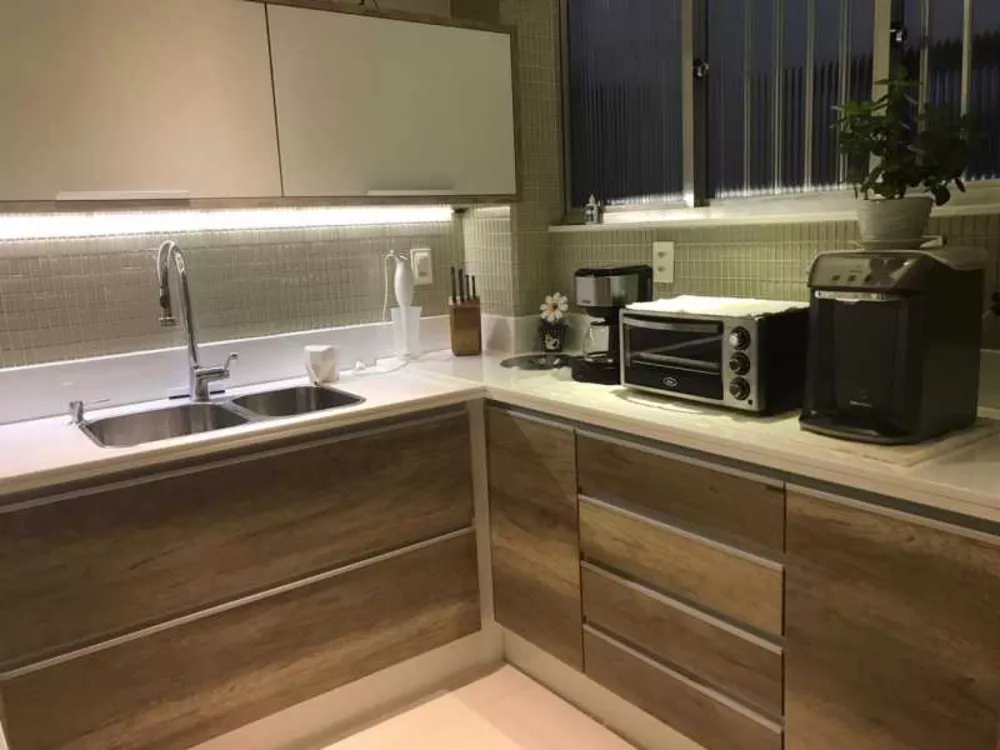 Apartamento, 3 quartos, 140 m² - Foto 4
