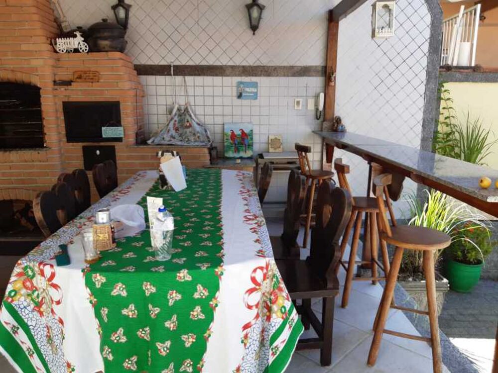 Casa à venda com 3 quartos, 208m² - Foto 14