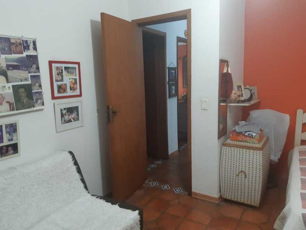 Casa à venda com 3 quartos, 208m² - Foto 7