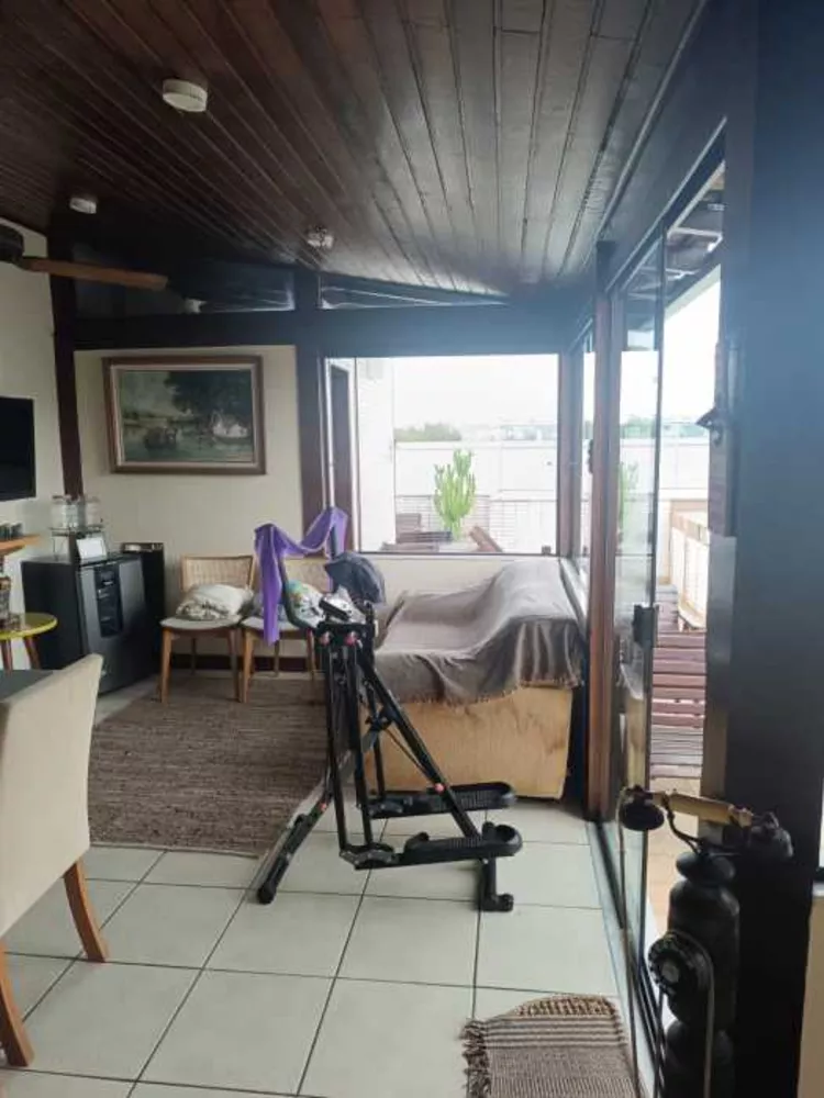 Cobertura, 3 quartos, 240 m² - Foto 9