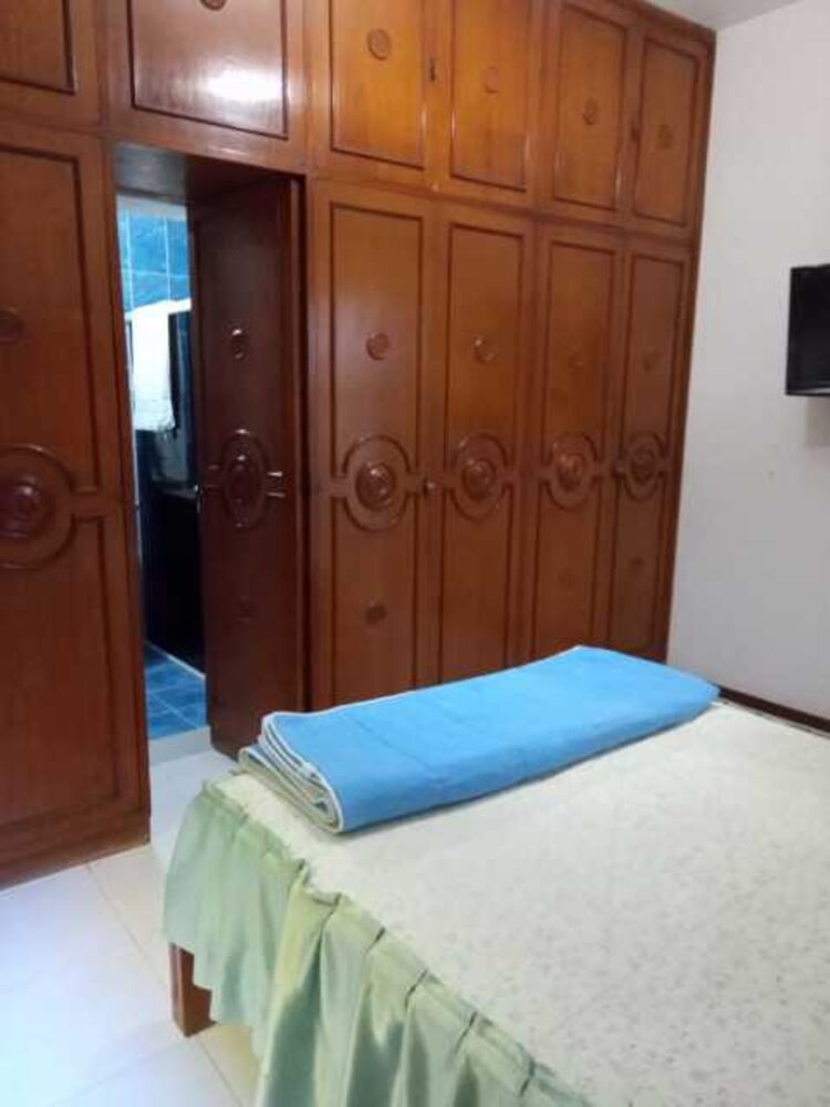 Casa à venda com 4 quartos, 248m² - Foto 6