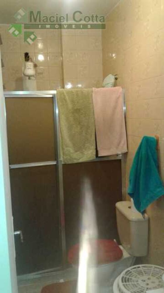 Apartamento à venda com 2 quartos, 75m² - Foto 12