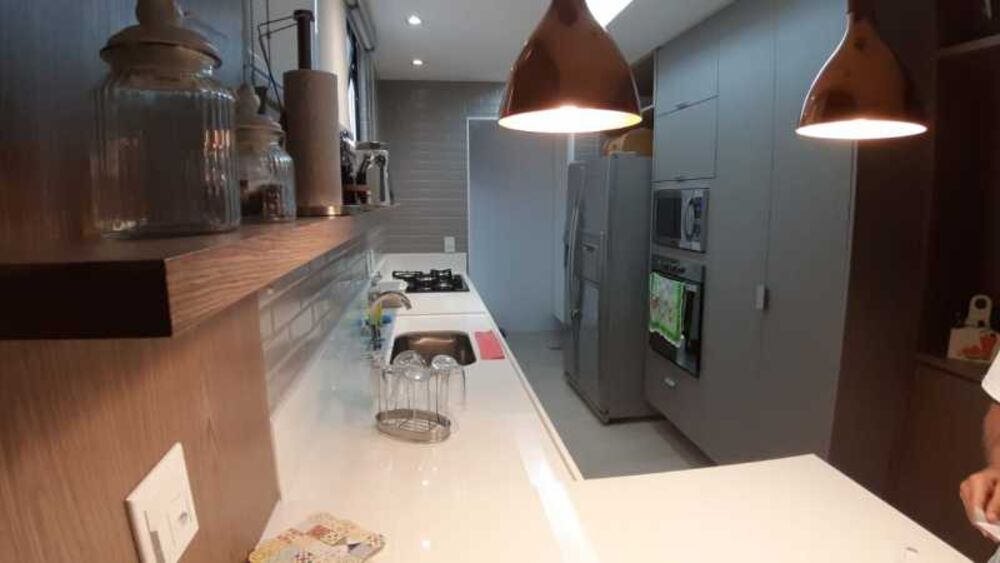 Apartamento à venda com 4 quartos, 180m² - Foto 11