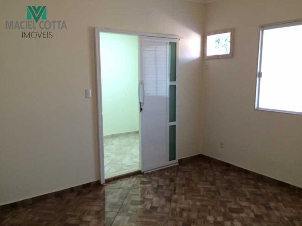 Casa, 4 quartos, 200 m² - Foto 8