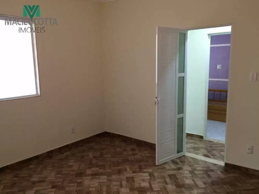 Casa, 4 quartos, 200 m² - Foto 14