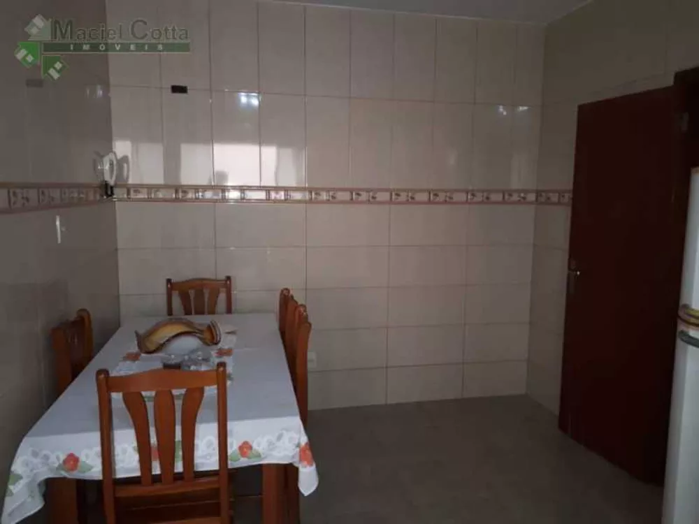 Casa, 2 quartos, 200 m² - Foto 11