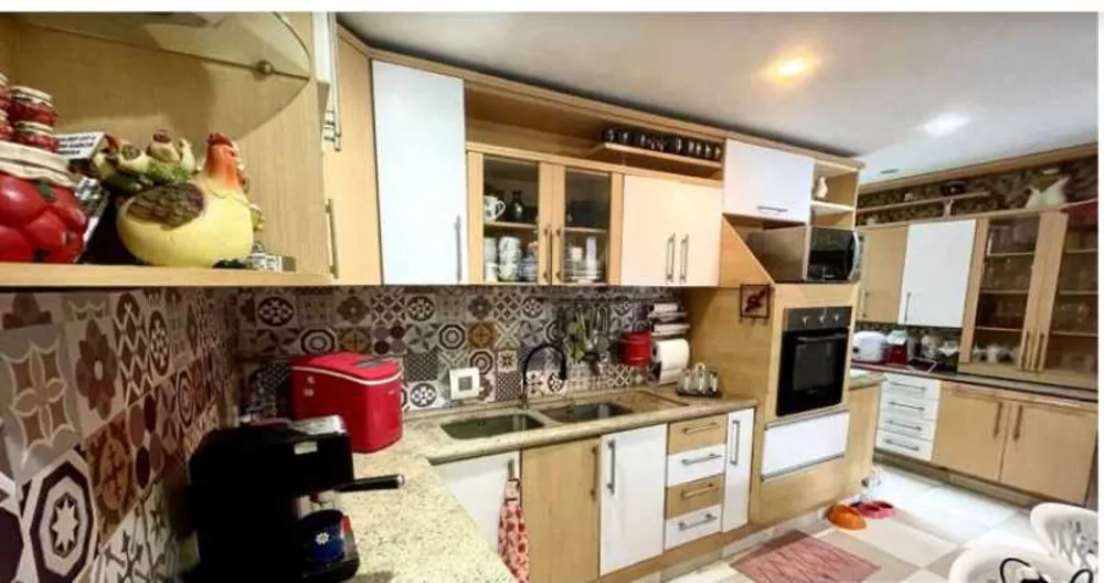 Casa, 3 quartos, 289 m² - Foto 24