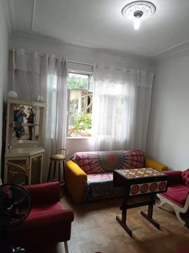 Apartamento à venda com 1 quarto, 39m² - Foto 2