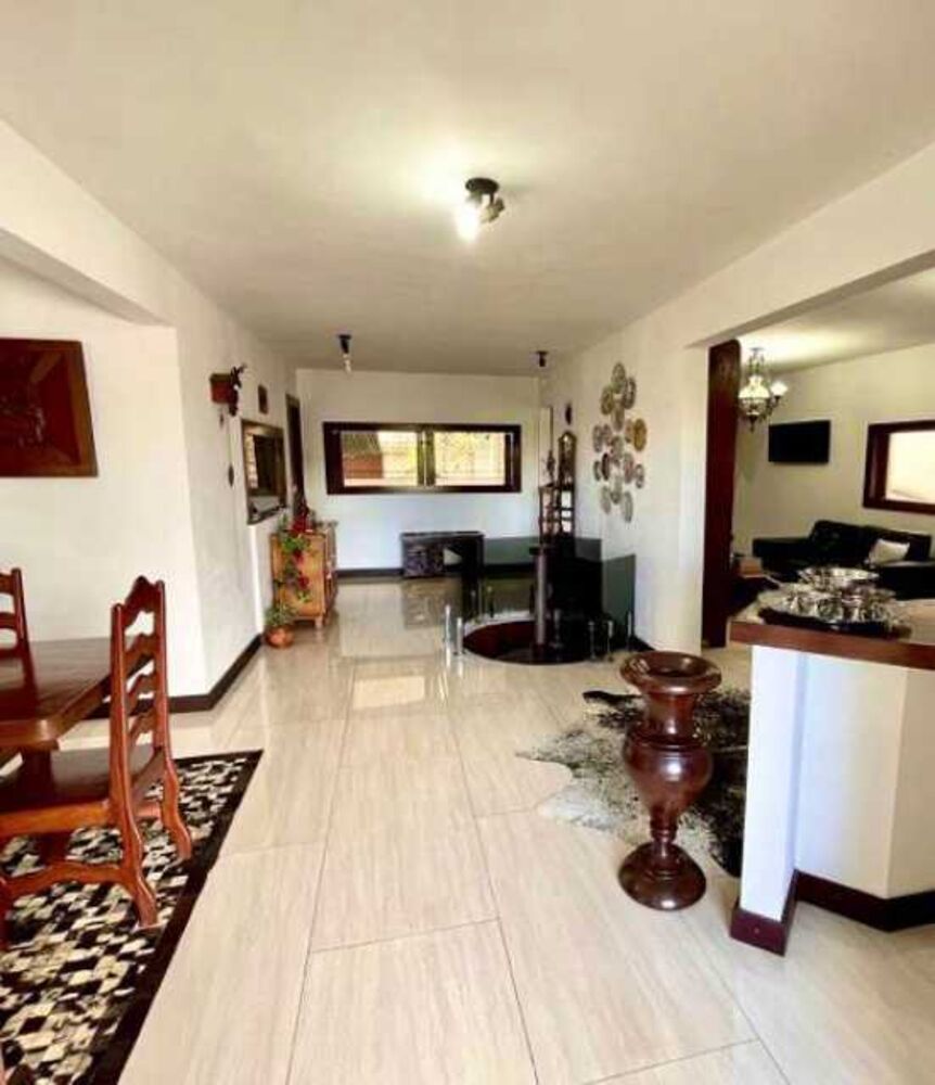 Casa à venda com 3 quartos, 367m² - Foto 10