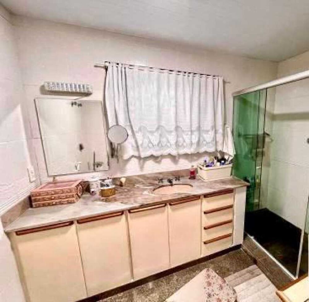 Casa à venda com 3 quartos, 367m² - Foto 18