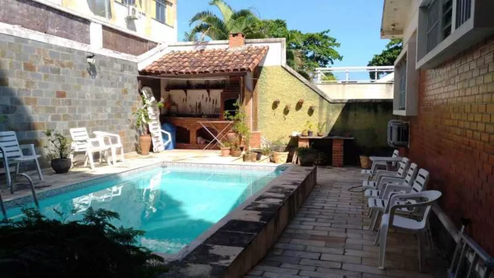 Casa, 4 quartos, 450 m² - Foto 1