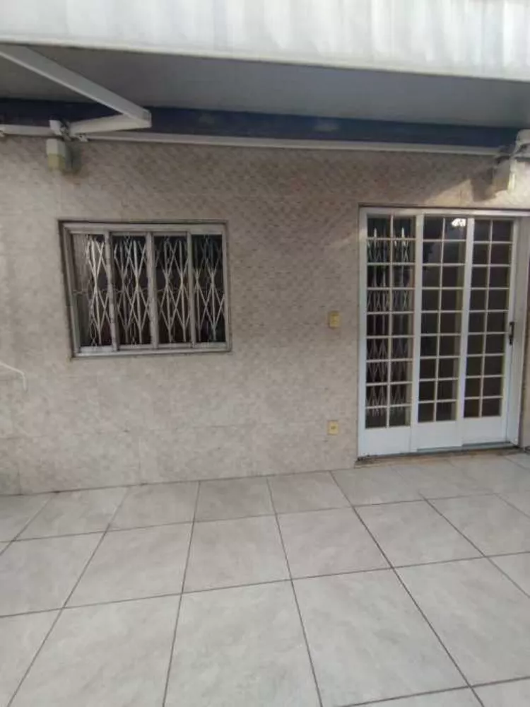 Casa, 2 quartos, 70 m² - Foto 1