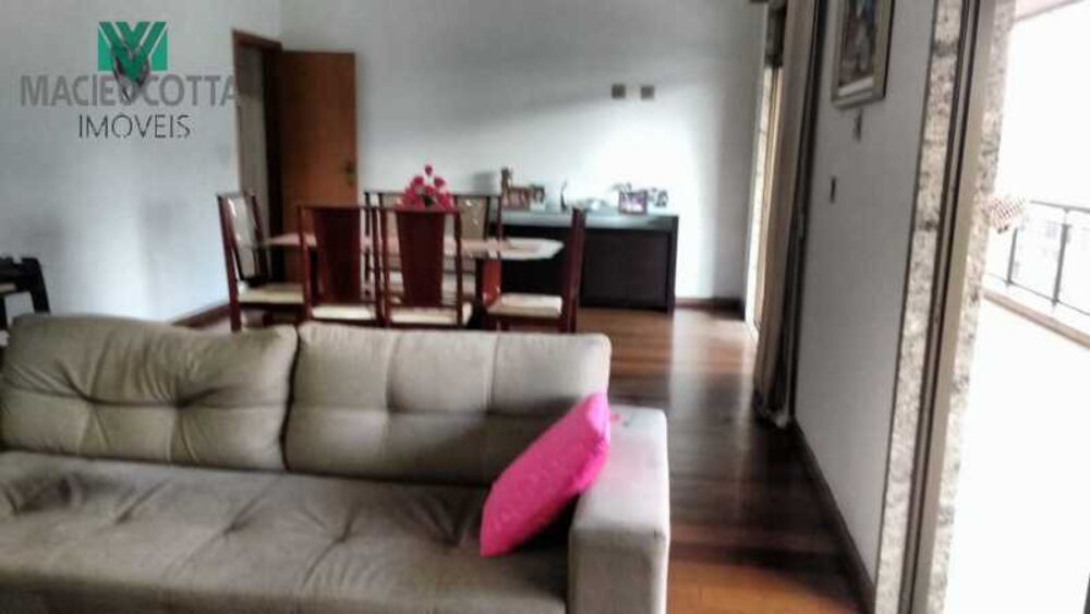 Apartamento à venda com 3 quartos, 176m² - Foto 2
