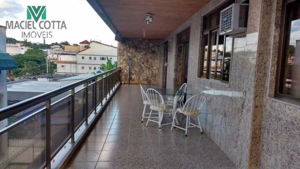 Apartamento, 3 quartos, 176 m² - Foto 1