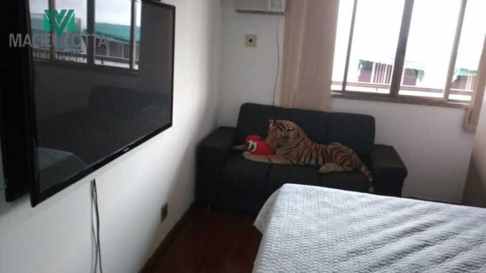 Apartamento à venda com 3 quartos, 176m² - Foto 6