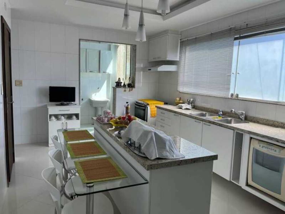 Apartamento à venda com 4 quartos, 281m² - Foto 13