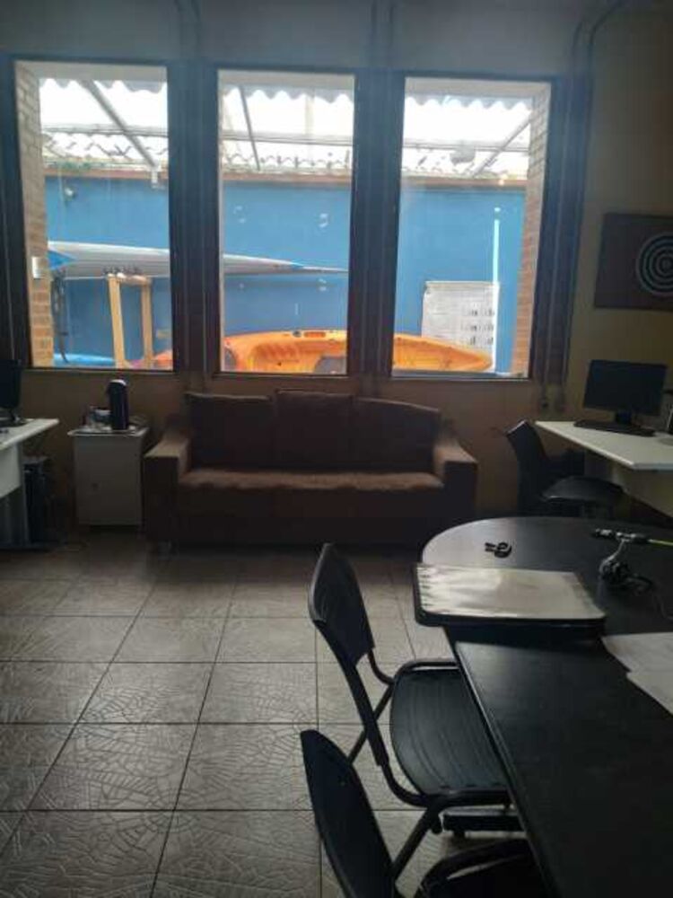 Casa à venda com 3 quartos, 860m² - Foto 8