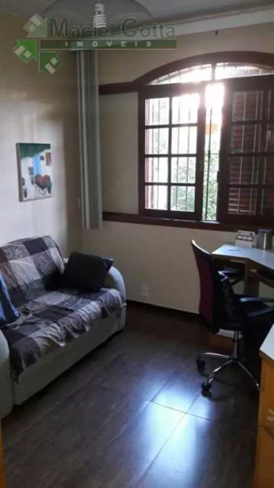 Casa, 4 quartos, 360 m² - Foto 21