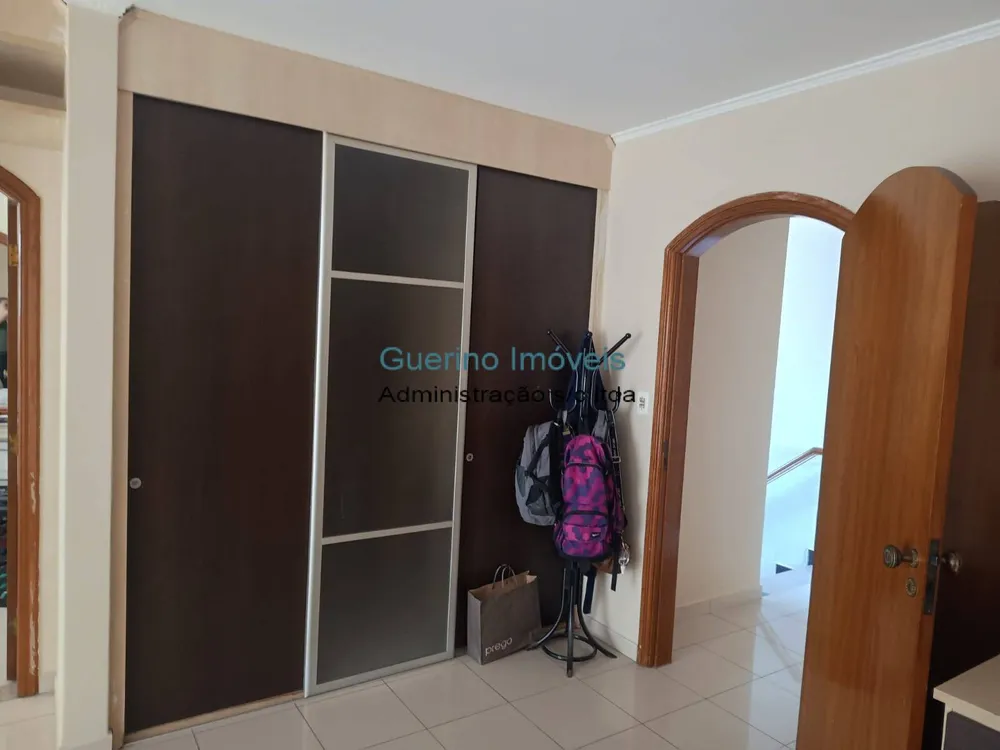 Sobrado, 3 quartos, 330 m² - Foto 3