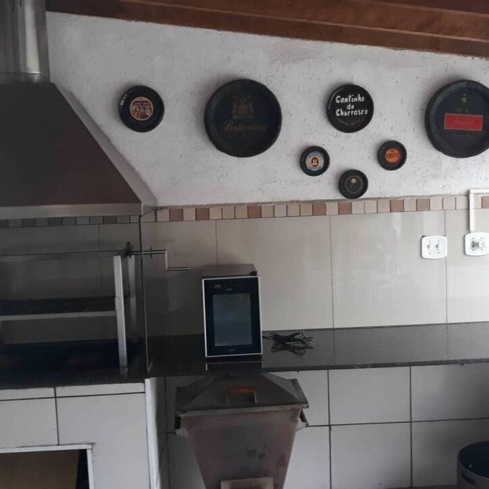 Casa, 3 quartos, 270 m² - Foto 1