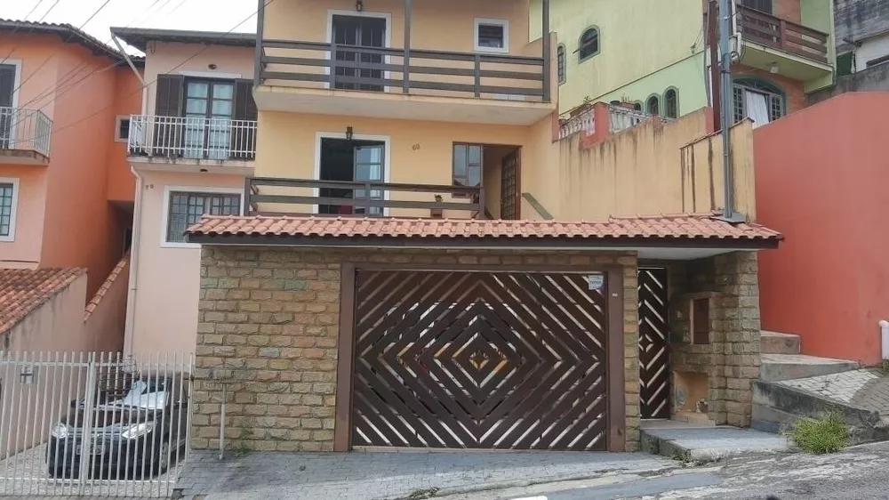 Sobrado à venda com 2 quartos, 170m² - Foto 1