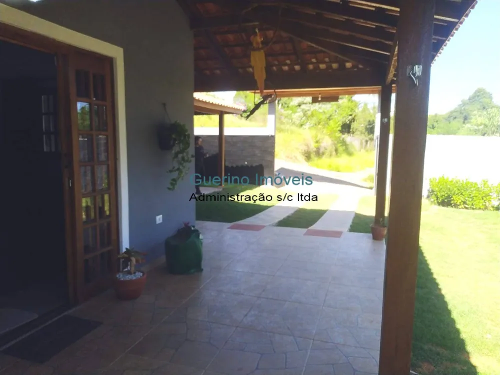 Casa, 3 quartos, 240 m² - Foto 1