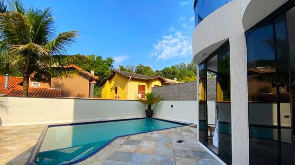 Casa de Condomínio à venda com 3 quartos, 293m² - Foto 4