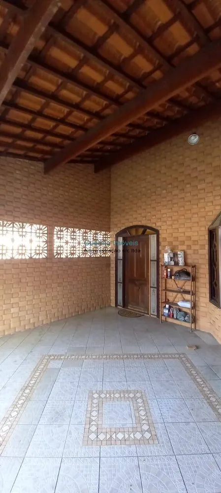 Casa, 3 quartos, 180 m² - Foto 1