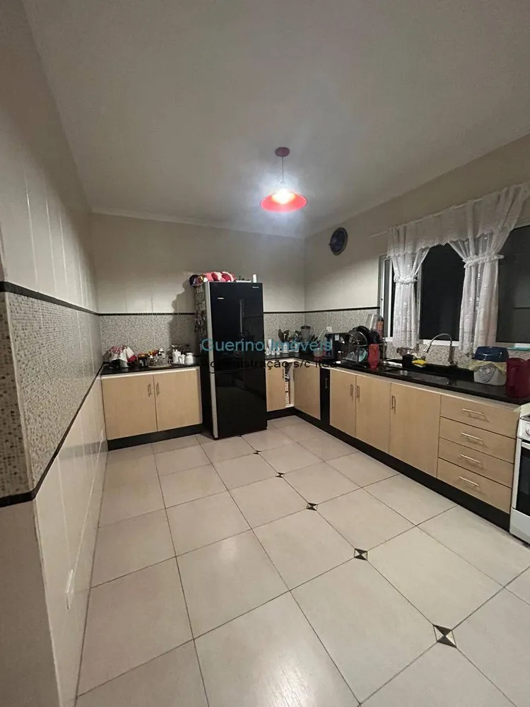 Sobrado, 3 quartos, 200 m² - Foto 4