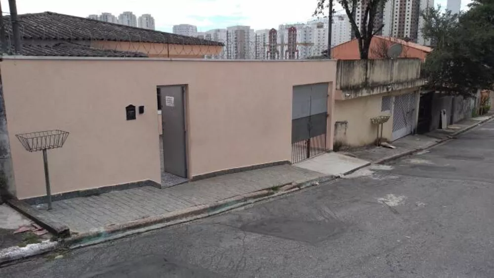 Casa à venda com 3 quartos, 190m² - Foto 2