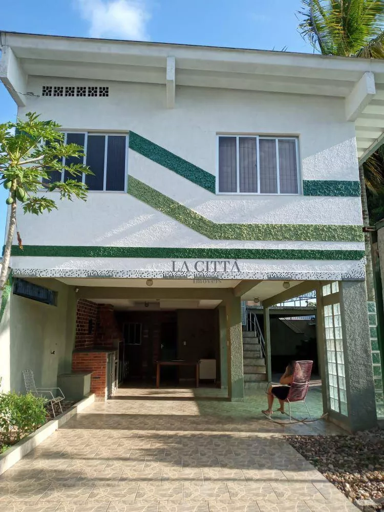 Sobrado à venda com 3 quartos, 185m² - Foto 2