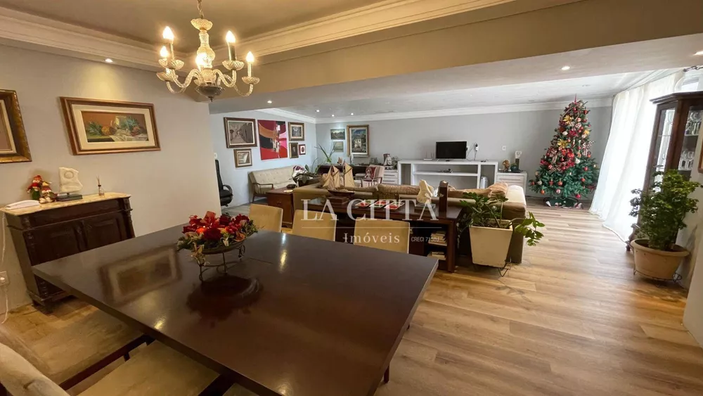 Apartamento, 3 quartos, 290 m² - Foto 1