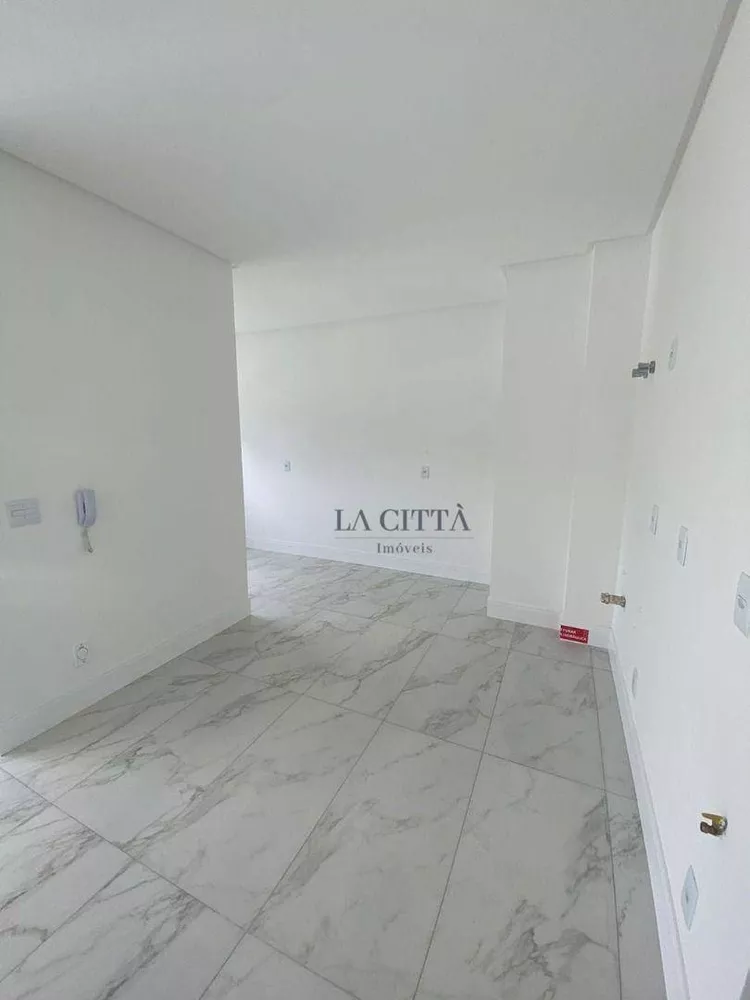 Apartamento à venda com 2 quartos, 92m² - Foto 8