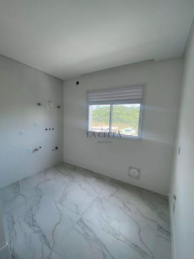 Apartamento à venda com 2 quartos, 92m² - Foto 4