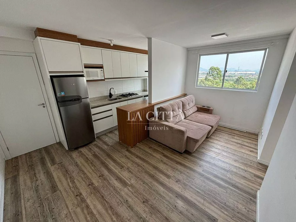 Apartamento à venda com 2 quartos, 46m² - Foto 1