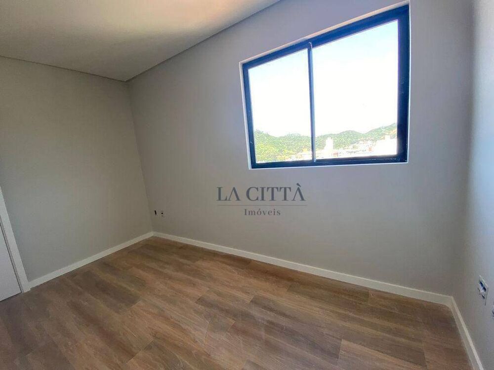 Apartamento, 2 quartos, 83 m² - Foto 4