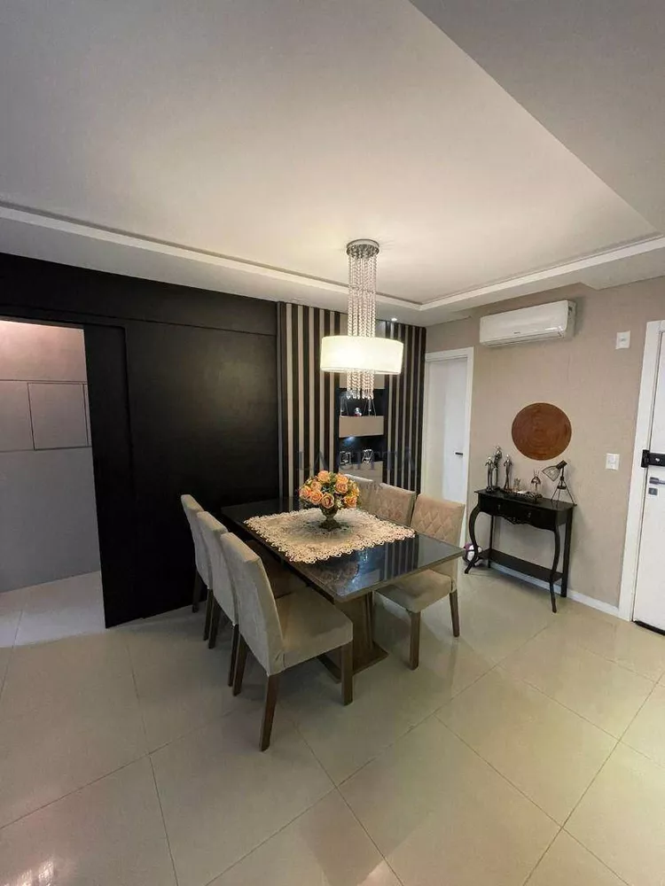 Apartamento à venda com 3 quartos, 103m² - Foto 4