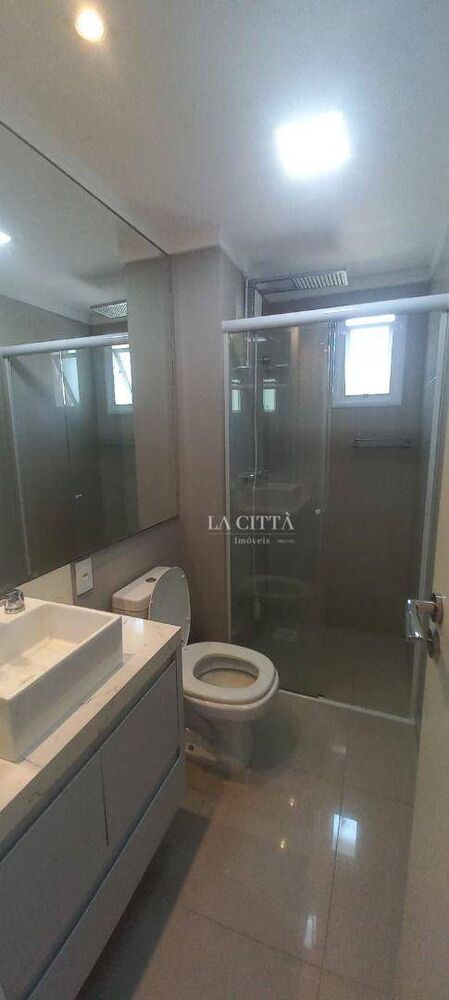 Apartamento para alugar com 2 quartos, 70m² - Foto 3