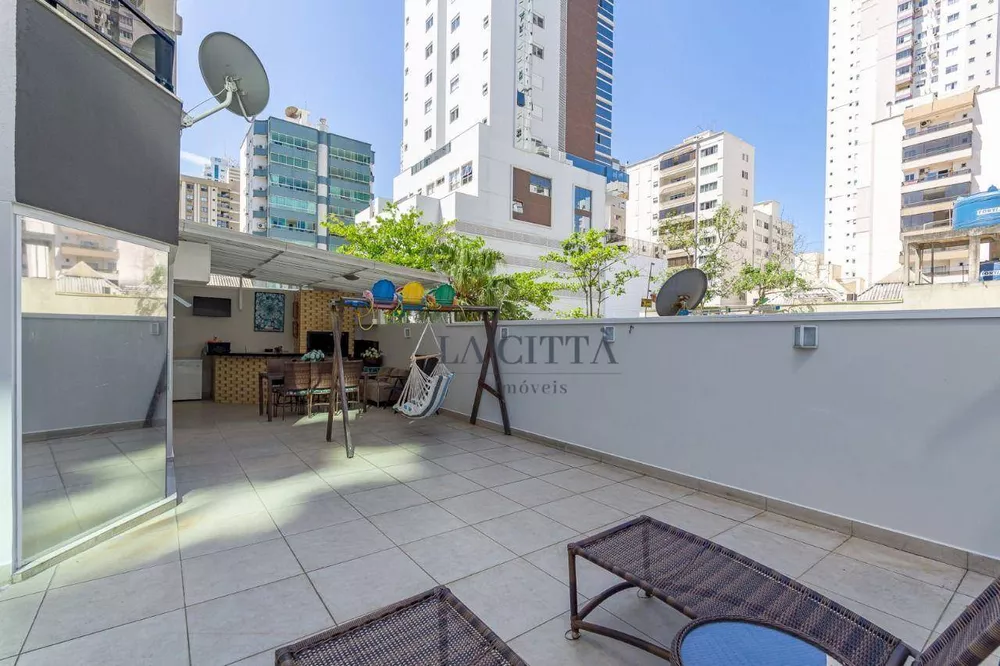 Apartamento à venda com 2 quartos, 216m² - Foto 1