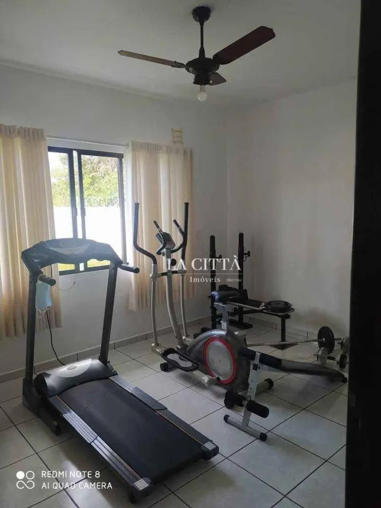 Casa, 3 quartos, 240 m² - Foto 3