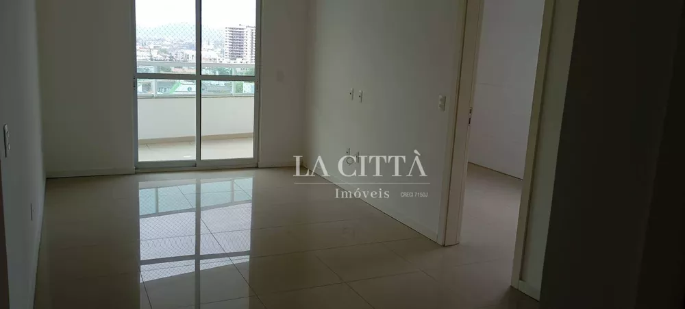 Apartamento para alugar com 3 quartos, 110m² - Foto 4