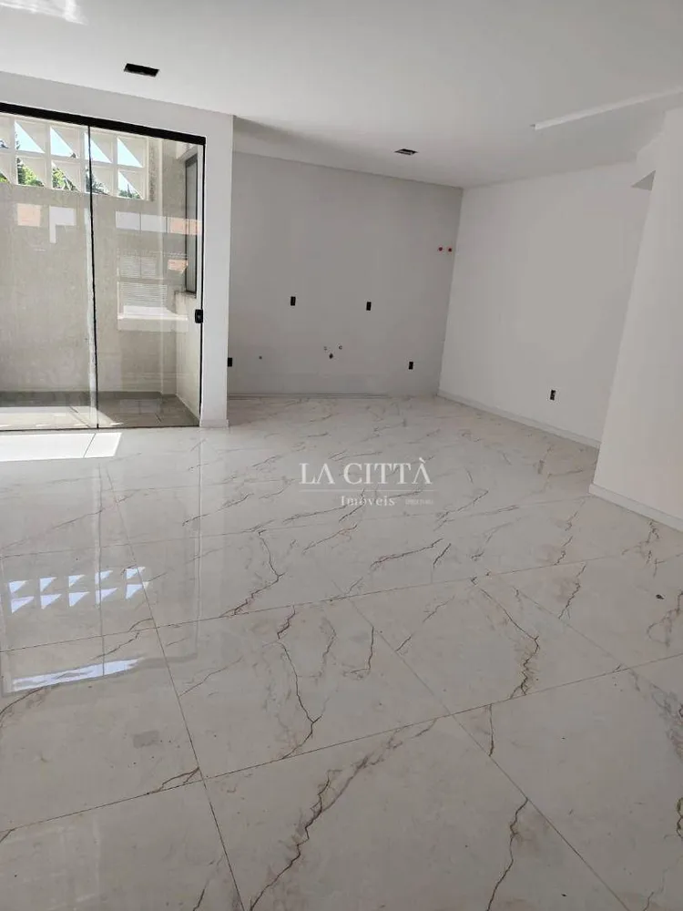 Sobrado, 2 quartos, 172 m² - Foto 1